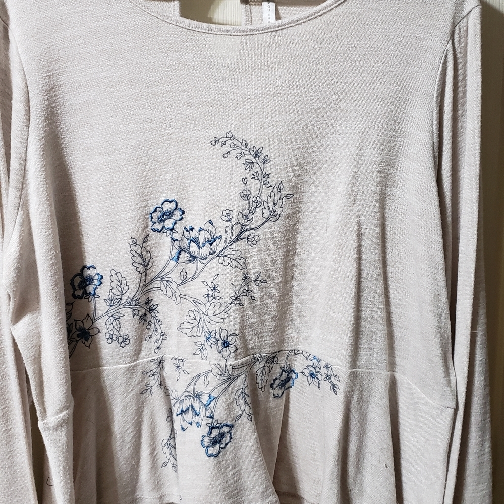 Light weight peplum sweater